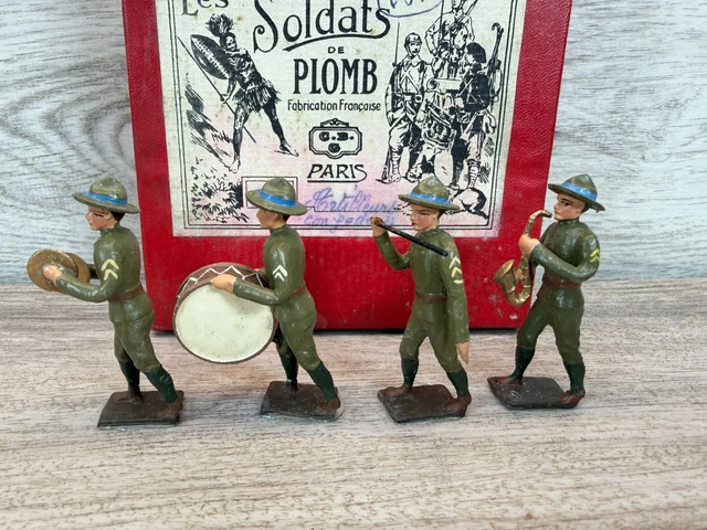 COFFRET CBG MIGNOT - Défilé - Soldats de Plomb- Petits Soldats EUR 520