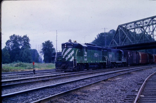 Kodachrome Original Slide Burlington Northern EMD GP7 1631 (1977) Item #CC2976
