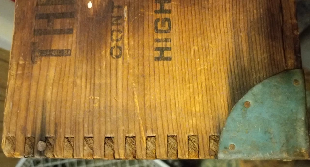 Old GIANT POWDER CO. HIGH EXPLOSIVES BOX CRATE (2) 11