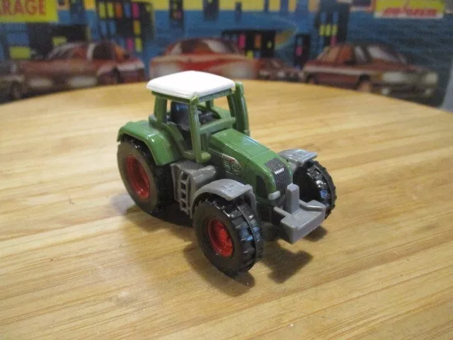 Coffret moissonneuse batteuse avec tracteur et remorque 1.32e 