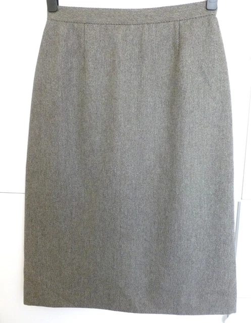 Jupe Pierre Cardin Neuve Des Années 80 - Laine/angora Framboise, Taille 40, Made In Italy