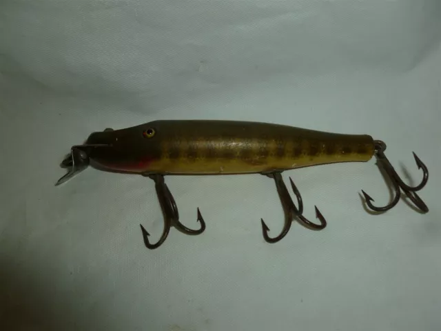 Vintage 4-1/4 Inch Wood w/ Glass Eyes Creek Chub PIKIE Fishing Lure  Lot P-876