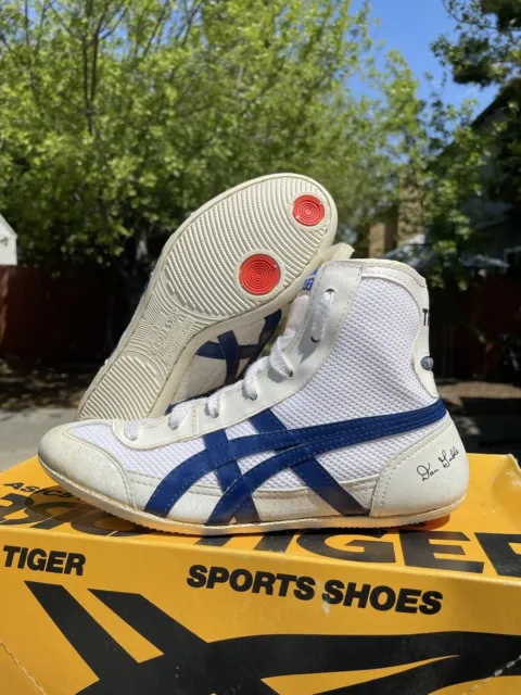 Rare Vintage 1980’s BNIB ASICS TIGER Dan Gable Super Flex Wrestling Shoes.