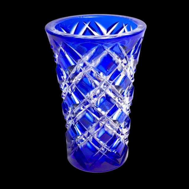 Vase En Cristal Doublé Coloré Bleu Cobalt Saint Louis / Baccarat