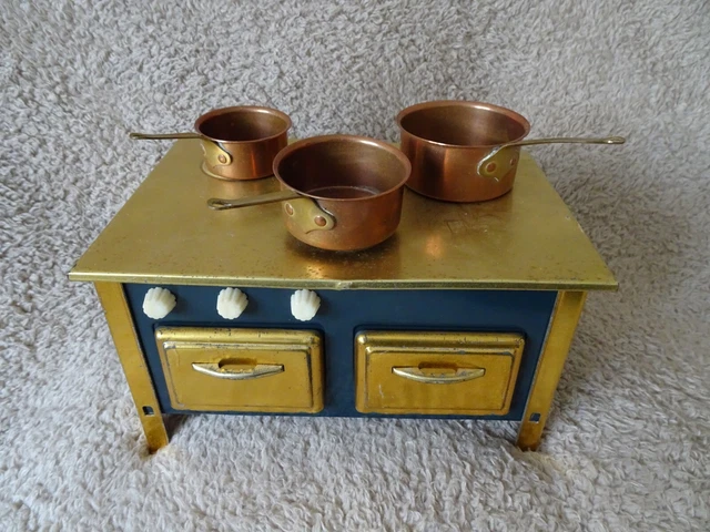 Cuisinière Dinette En Tôle Pour Poupées - Jouet Français Des Années 1970 (occasion)