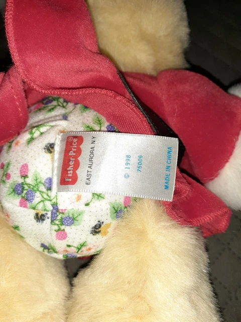 Vintage 1999 Fisher Price Berrykris  Berrykris & Sleigh Collection Stuffed Plush 3