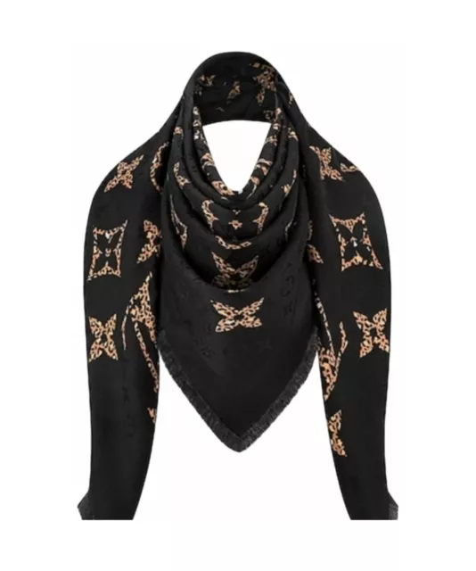 Shop Louis Vuitton Monogram shawl (M71329, M76876, M76874) by  SolidConnection