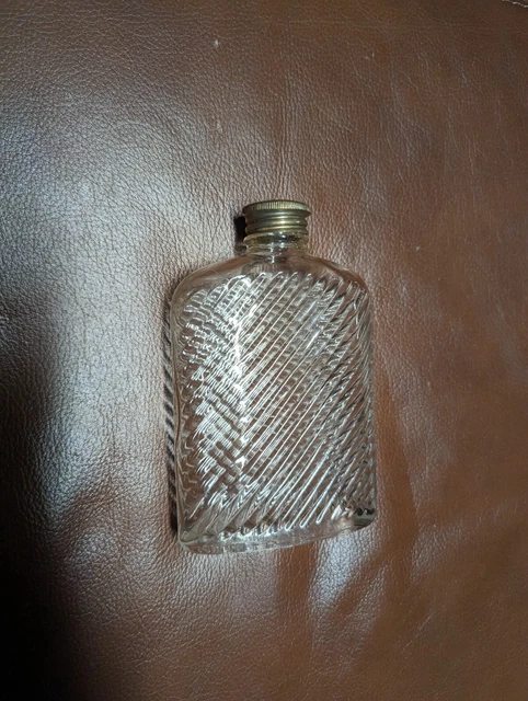 Vintage Glass Hip Flask.  Universal Glass Patented 1927.  Excellent Condition.
