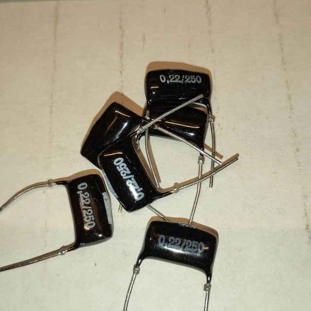 Condensateur Radial 0,22 UF 250V - 220 NF - Lot De 6 Pièces - Philips/RTC, Neuf