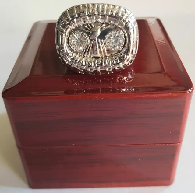 PITTSBURGH STEELERS - NFL Superbowl Championship ring 1975 with box