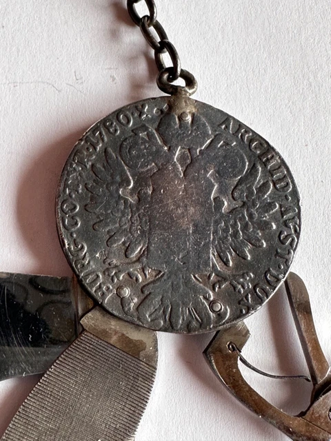 ancien set de manucure en argent 3