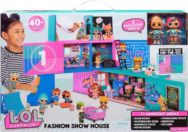 LOL L.O.L. Surprise Fashion Show House Clubhouse Playset 2 Exclusive Dolls