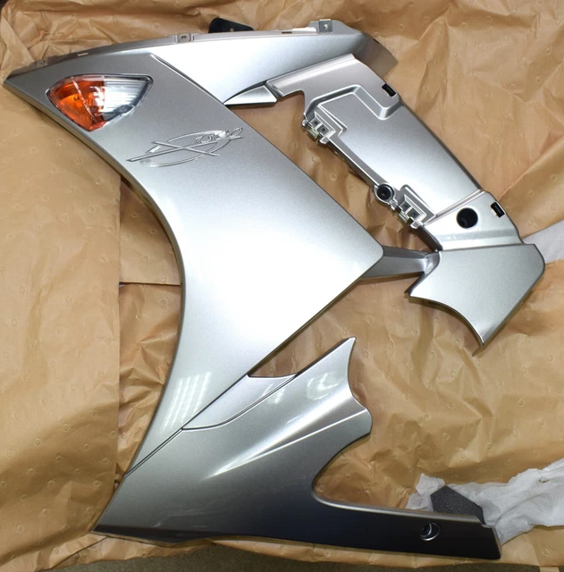 Carénage Latéral Gauche Pour Yamaha FJR 1300 2006-2012 - Pièce D'Occasion D'Origine