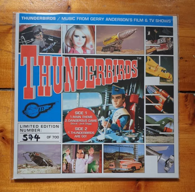 BARRY GRAY - THUNDERBIRDS rare blue vinyl 7" Silva Screen single mint condition