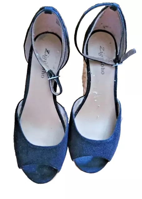 zigi soho sandals Black Velvet  Wedge Platform Sandals  Size 7.5 vintage boho