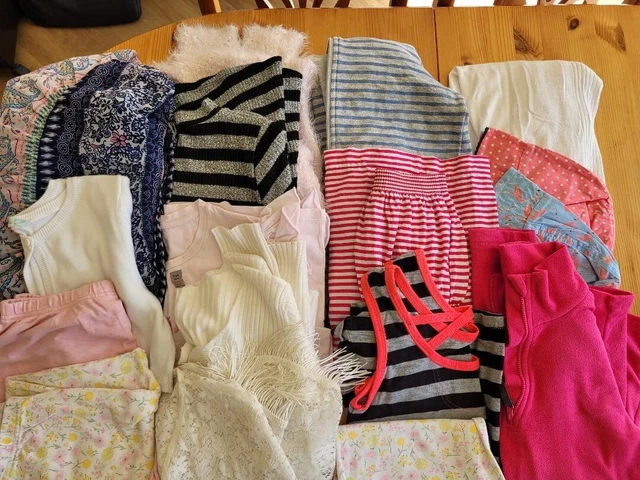 Pacchetto abbigliamento ragazze età 10-12 anni. 17 ARTICOLI. River Island, Converse, panca