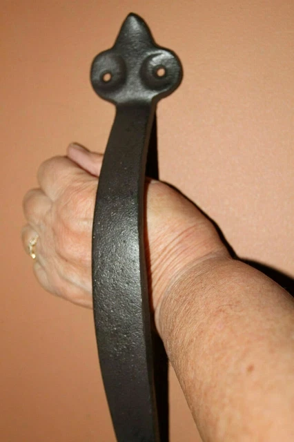 Large Colonial Carriage Door Pull 15 1/2 inch Hand-Forged Steel - HW-39 8