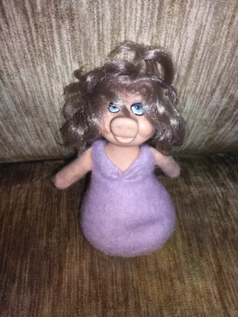 Vintage Fisher Price The Muppets Miss Piggy Plastic Head 6" Beanie Plush.