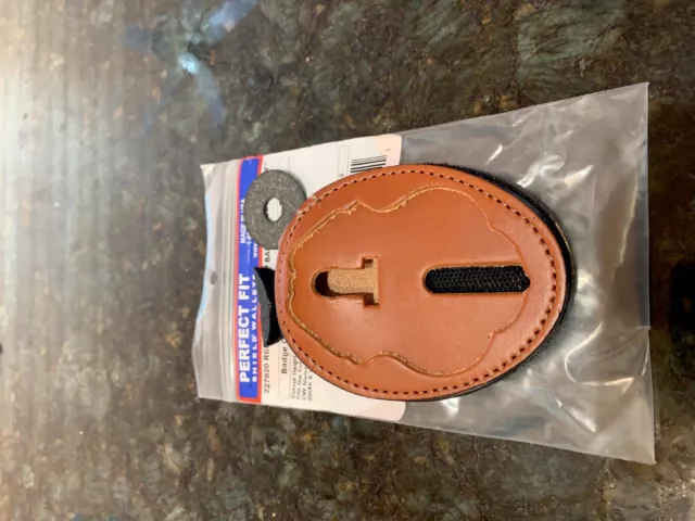 Perfect Fit 227820 Belt Clip Badge Holder *Tan*