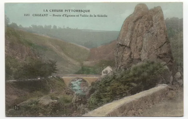 CROZANT - Creuse - CPA 23 - Jolie carte couleur route d' Eguzon