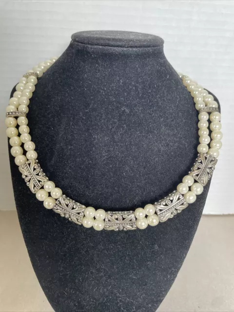 Faux Pearl Silvertone Spacers Choker necklace. 21”