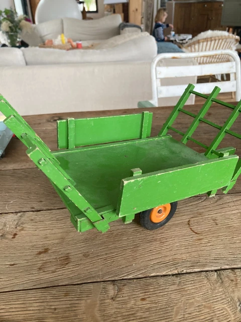 Remorque fouragère pour Jouet Tracteur Renault CIJ R3040 1/10 8/62 1955