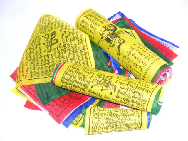 25 tibetische Gebetsfahnen 26cm x 24cm Länge 6m  Nepal prayer flags Himalaya