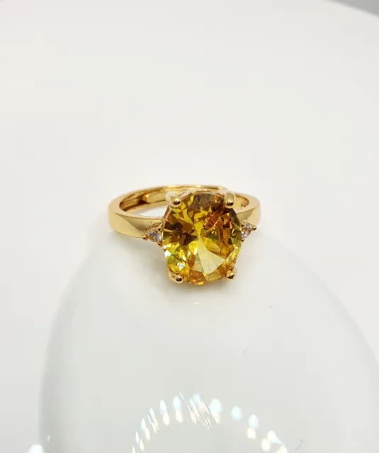 Accessori Modello Con anellino in Oro Giallo da 0,7gr. Spilla