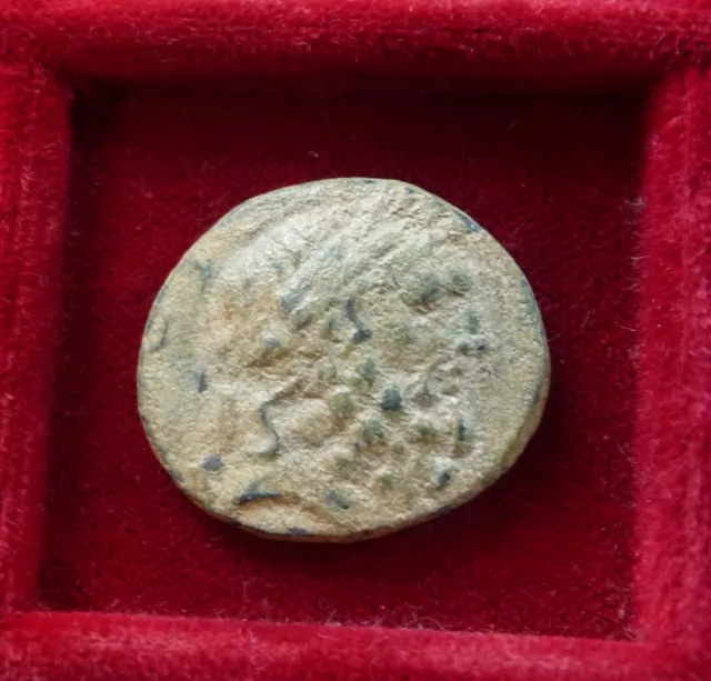 PHRYGIA, Apameia. Circa 88-40 BC. Æ20  Heraklei–, and Eglo– Glorious Zeus!