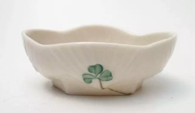 Belleek Irish Porcelain Sea Shell & Shamrock Lustre Open Salt Dish Cellar 2