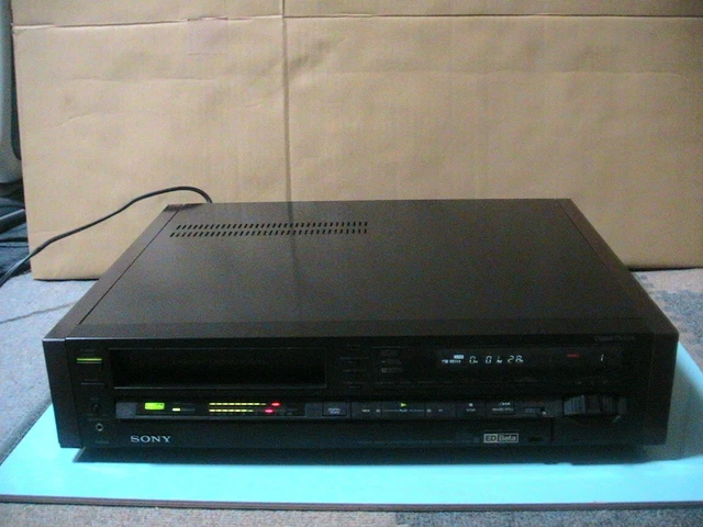 SONY EDV-7000 VIDEO Cassette Recorder Hi-Band Betamax ED Operation  