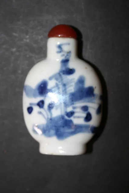 Old Chinese Blue & White Porcelain Snuff Bottle Stylized Landscape Design