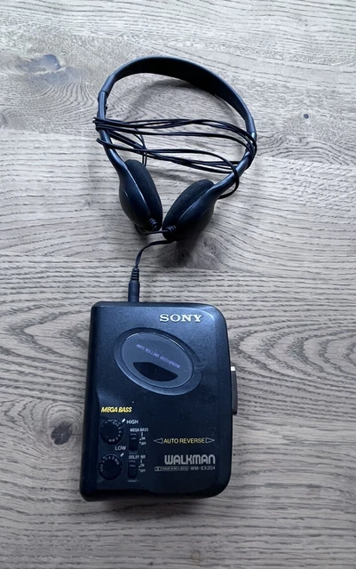 SONY WALKMAN WM-EX302 Cassette Player Auto Reverse Mega Bass Vintage EUR 39,99 - FR