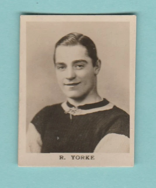 Aston  Villa  F.c.  -  Footballer  - R. Yorke -  D. C. Thomson  -  C 1930