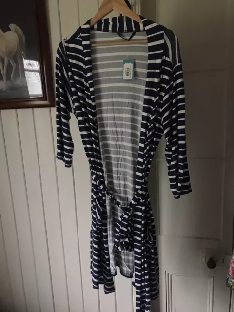 Maternity /mummy robe NWT Size L