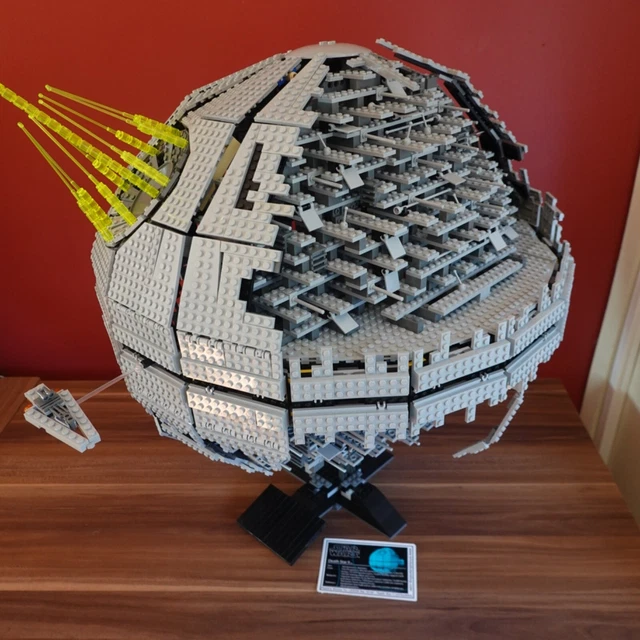 LEGO STAR WARS Death Star II, Set 10143. Ultimate Collector's Series