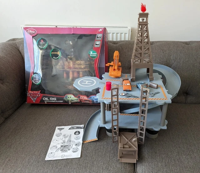 Disney Pixar Cars 2 Oil Rig Keycharger Playset With L vrogue.co