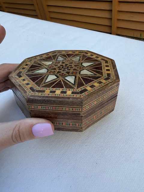 BOITE A BIJOUX Orientale Vintage-Marqueterie Nacre Et Bois EUR 20,00 - FR