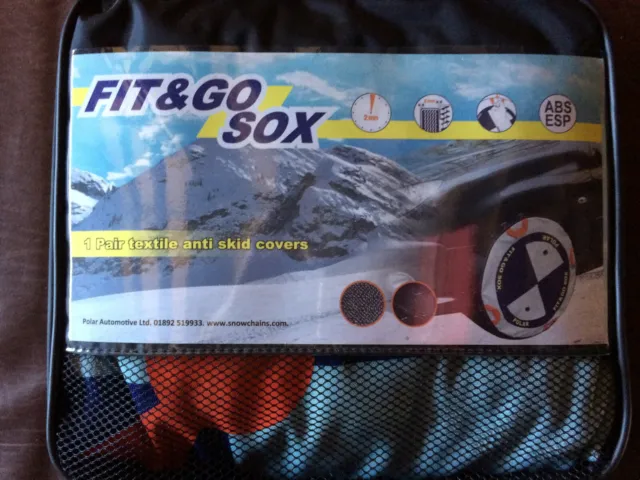 TWO FIX&GO FIT AND GO TEXTILE TEX CAR SNOW SOCKS SIZE 'F' Fits lots of cars BNWT