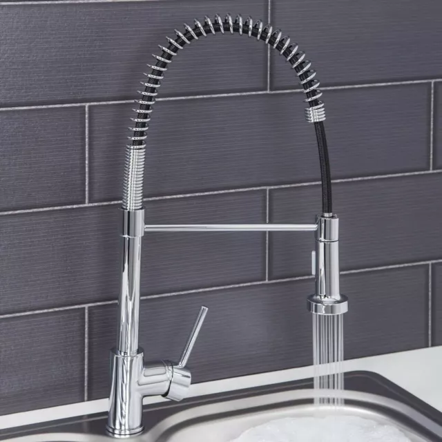 Moderner Küchenmixer Wasserhahn mit ausziehbarem Schlauch Spray Einzelhebel Chrom