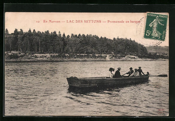 CPA Les Settons, Lac des Settons, Promenade en barque 1912