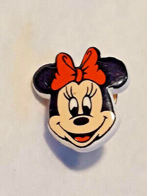 Vintage Walt Disney Minnie Mouse Plastic Face Mini Pin Pinback