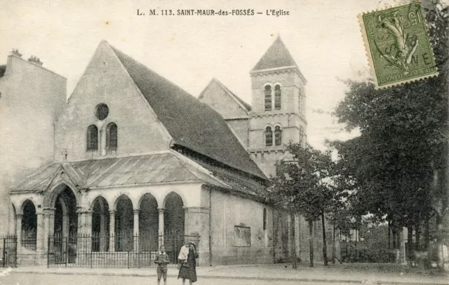 Postcard / Saint Maur Des Pits L'eglise