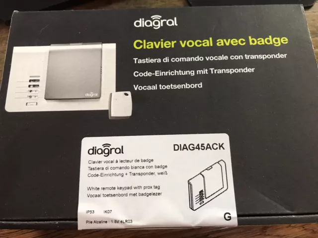 DIAG45ACK - Clavier vocal à lecteur + badge