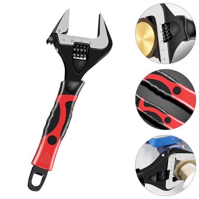 Clé Dans La Main D'un Plombier Réparation Et Service De Plomberie