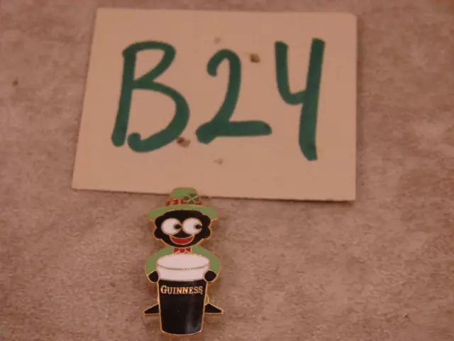 B24G Vintage Rare Guinness Beer Pinback Vest Hat Pin Draght Glass & Guy