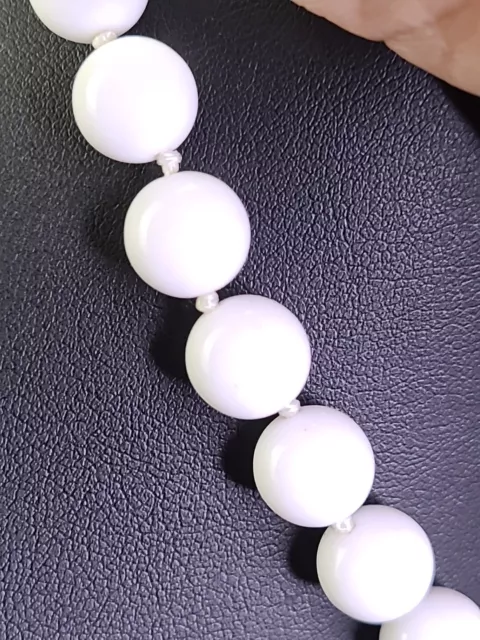 VINTAGE WHITE FAUX Pearl Single Strand Choker Fashion Necklace With ...