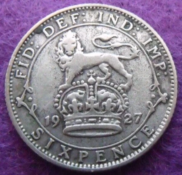 1927 GEORGE V SILVER SIXPENCE  ( 50% Silver )  British 6d Coin.   338