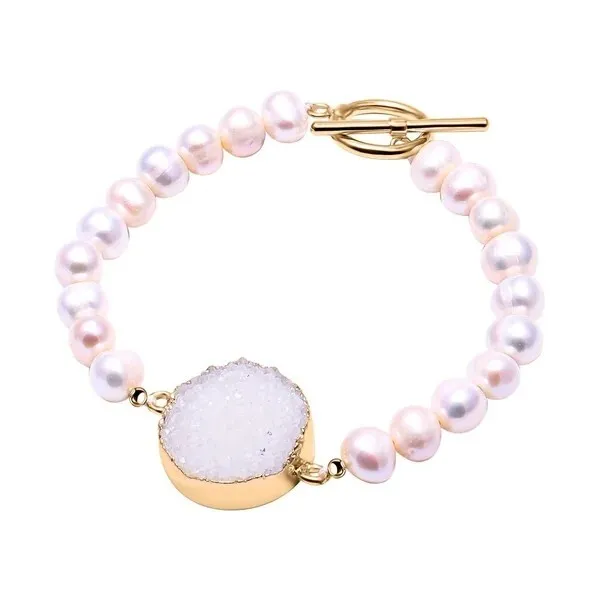 White Druzy Quartz and White Freshwater Pearl Bracelet (Size 7.5) in Gold tone