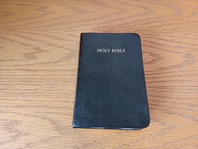 HOLY BIBLE NEW King James Version Thomas Nelson 5225 Concordance Words